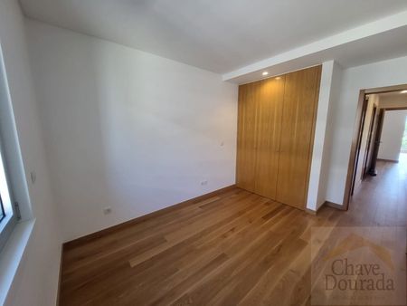 Apartamento T4 em Coimbra - Photo 2