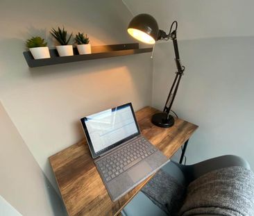 Beechwood Crescent (room 5), Burley, Leeds - Photo 3