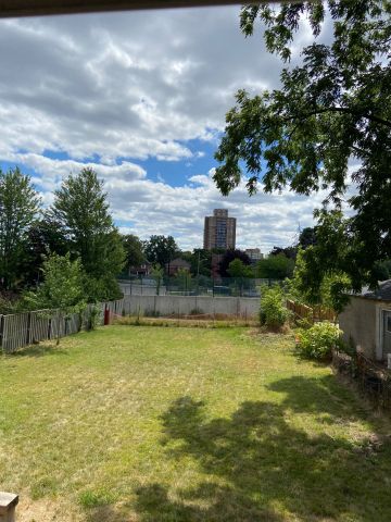 For Lease - 184 Rosemount Avenue Unit# Main, Toronto, Ontario - Photo 3