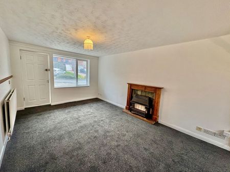 Gayfield Avenue, Brierley Hill, DY5 2BP - Photo 3