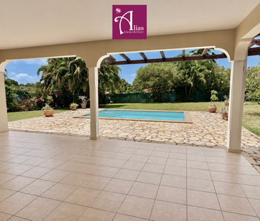 Location Maison 4 pièces 140m² PETIT BOURG 97170 - Photo 6
