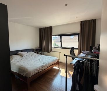 Appartement te huur - Foto 2