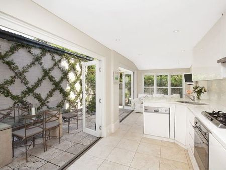 36 Nelson Street, Woollahra NSW 2025 - Terrace For Rent | Domain - Photo 3