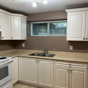 Large Space - Great Price - Photo 2