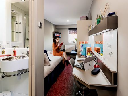 Diamond en-suite serviced apartment - Photo 2