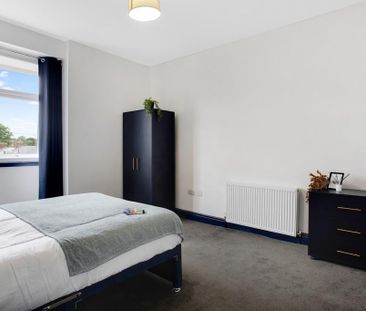 1 bedroom in a house share to rent - Photo 5