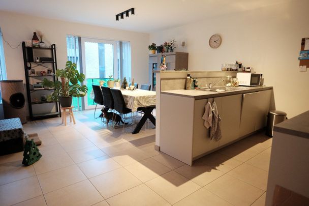 Recent appartement eerste verdieping in centrum - Foto 1