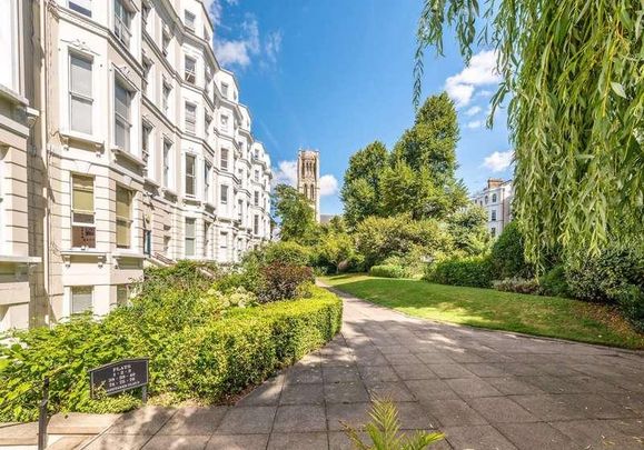 Colville Gardens, Notting Hill, W11 - Photo 1