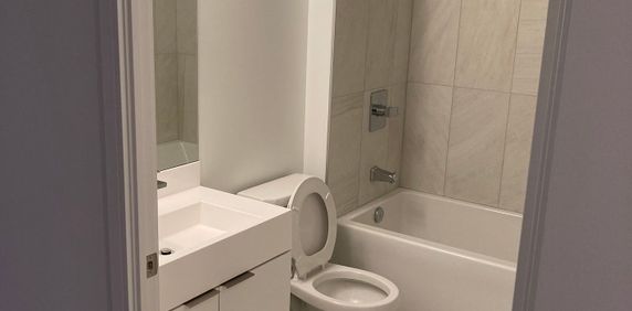 For Lease - 30 Samuel Wood Way Unit# 1703, Toronto, Ontario - Photo 2