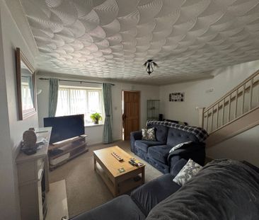 Mereheath, Moreton - Photo 4