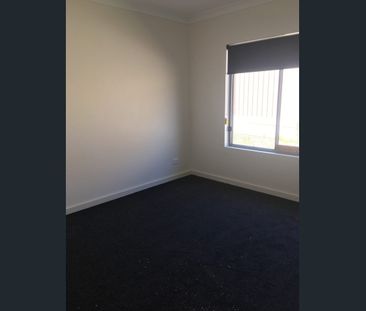 34 Eucalyptus Avenue, Noarlunga Centre, SA 5168 - Photo 1