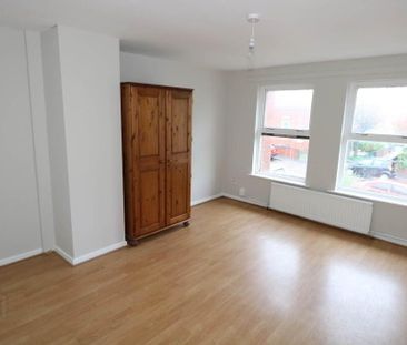 8 Clonard Street, Belfast, BT13 2QW - Photo 2