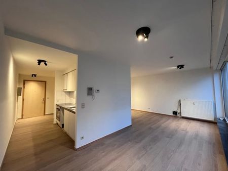 Appartement te huur - Foto 3