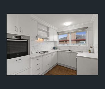 Bliss on Brandon Park Drive - Photo 5