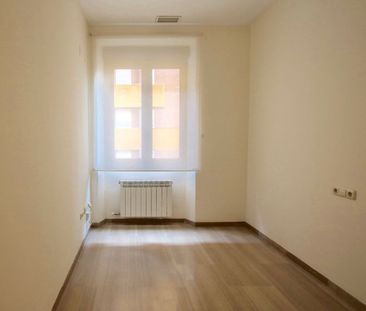 Flat - Granada (Constitucion) - Photo 2
