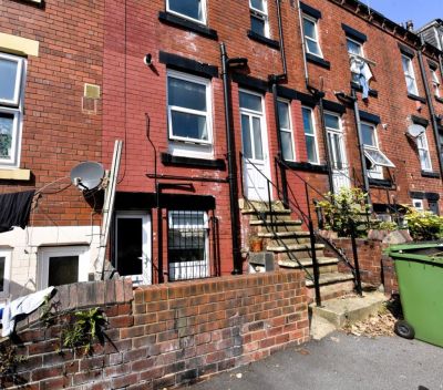 1 bedroom Flat in The Village Street, Leeds - Photo 4