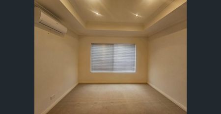 Executive Property - Photo 2