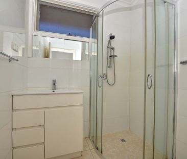 3/6 Batten Street, Glen Waverley - Photo 6