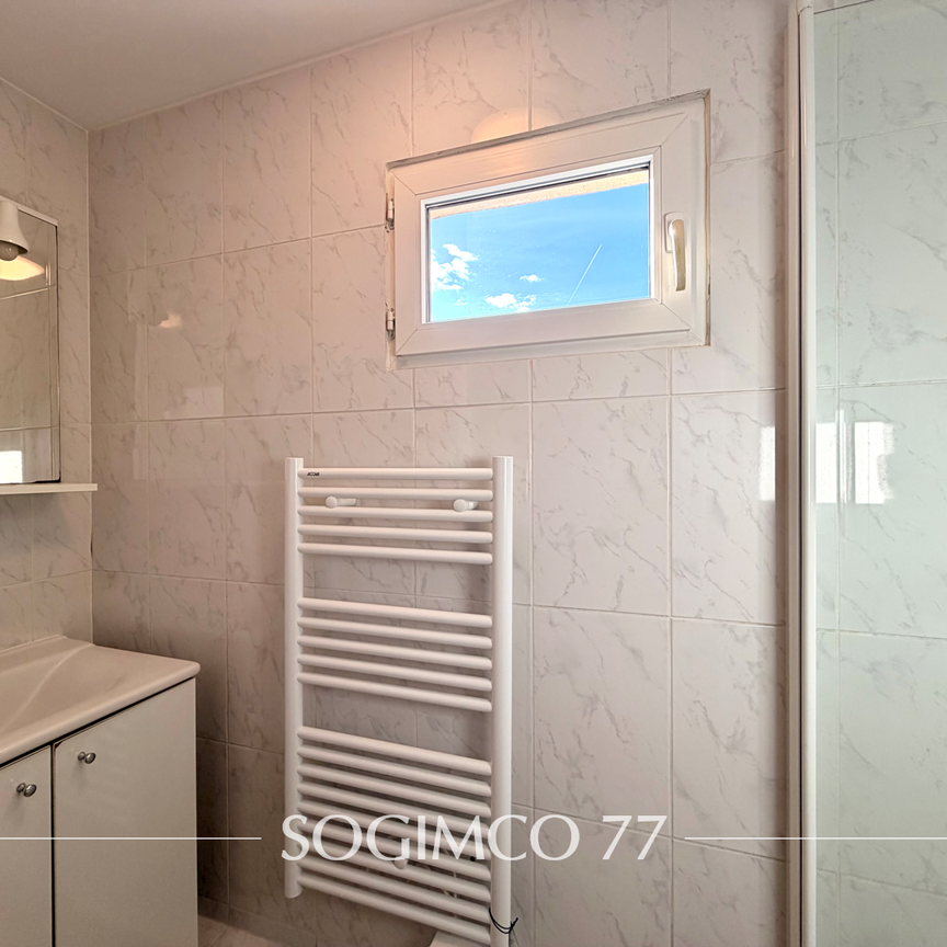 Location Appartement 3 pièces 67m² LAGNY SUR MARNE 77400 - Photo 1