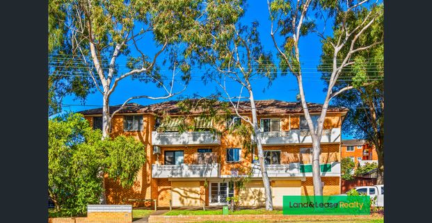 Beautiful Two bedroom Unit With lock up Garage'' - Photo 1