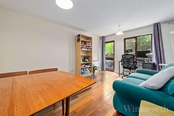 Timber Pond Road, London, SE16 - Photo 1