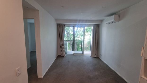 Modern 2BR Apt with Pool - Photo 1