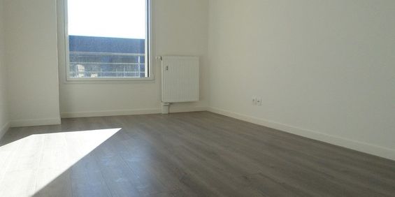 Location Appartement 2 pièces 47m² HONFLEUR 14600 - Photo 3