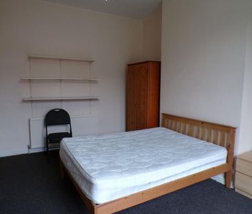 6 bedroom house to rent - Photo 4