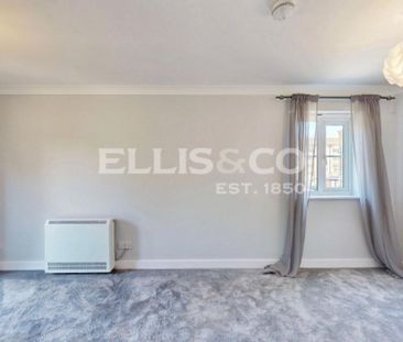 Pelham Place, W13, London - Photo 2