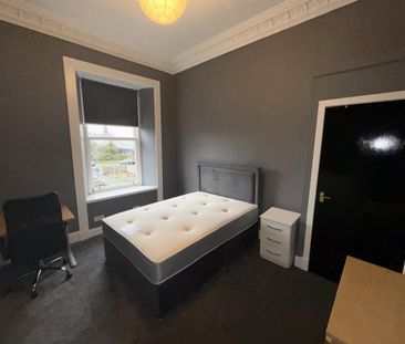 6 bedroom end of terrace house to rent - Photo 6