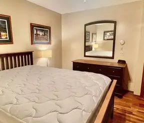 Furnished bedroom with ensuite bathroom available in a shared house | Calgary - Photo 1