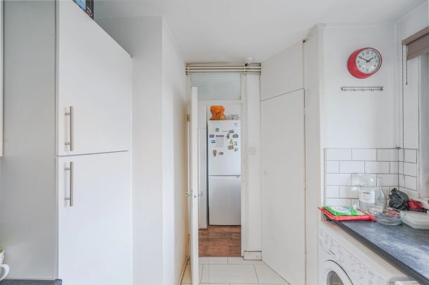 Wick Road – Room 4 - Photo 1