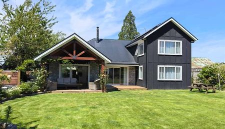 Quiet back section - Photo 3