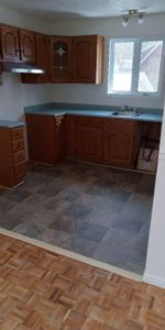 5 1\2 rue Bowen Sherbrooke 1230$ - Photo 3