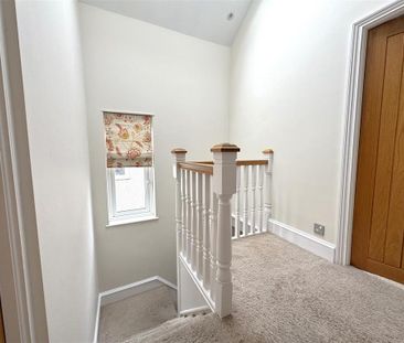3 bedroom property to rent - Photo 4