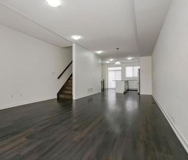 For Lease - 177 Sabina Drive, Oakville, Ontario - Photo 5