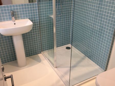 2 bedroom Two Bedroom Apartment to rent - Photo 4