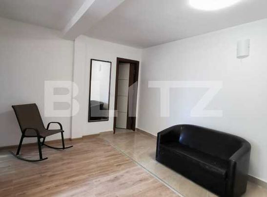 Apartament 3 camere, semidecomandat, 64 mp, zona 7 strazi - Photo 1