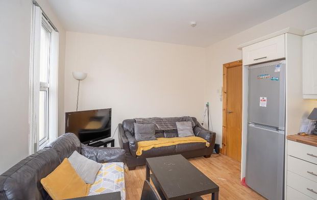 16b Canterbury Street, Belfast, BT7 1LB - Photo 1