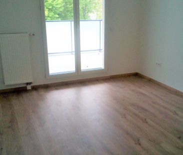 Location Appartement 3 pièces 66m² - Photo 2
