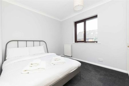 Fowey Close, E1W, London - Photo 2