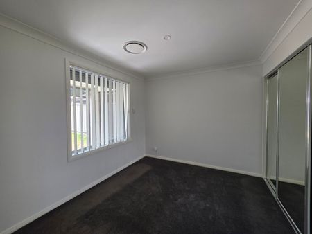 Modern Comfort in a Quiet Taree Location - Photo 2