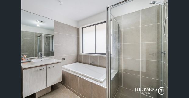 Ultra-Modern Family Home in the Heart of Marsden Park - Photo 1