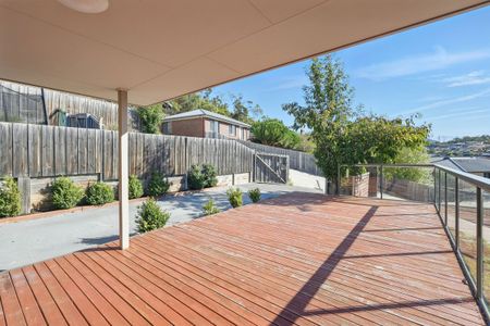 8 Andreas Place - Photo 3
