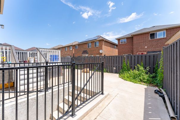 For Lease - 67 Commodore Drive Unit# Bsmt, Brampton, Ontario - Photo 1