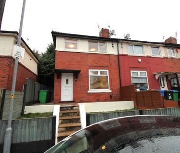62 Tennyson Road, Middleton, Manchester, M24 2WS - Photo 1