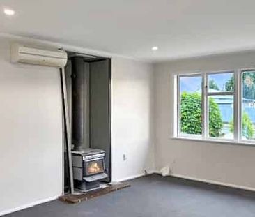 For Rent: Freshly Refreshed 3-Bedroom Home in Prime Location - Photo 1