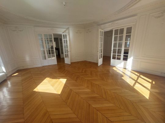 Tout savoir sur cet appartement dans le quartier Courcelles-Wagram, à Paris 17ème - Photo 1