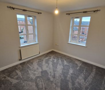 2 bed flat to rent in Massingham Park, Taunton - Photo 5