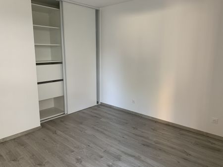 Location Appartement 2 pièces 46m² CHAMBERY 73000 - Photo 3